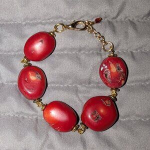 $3 with Bundle ~ Chunky Red Bead Bracelet 6226